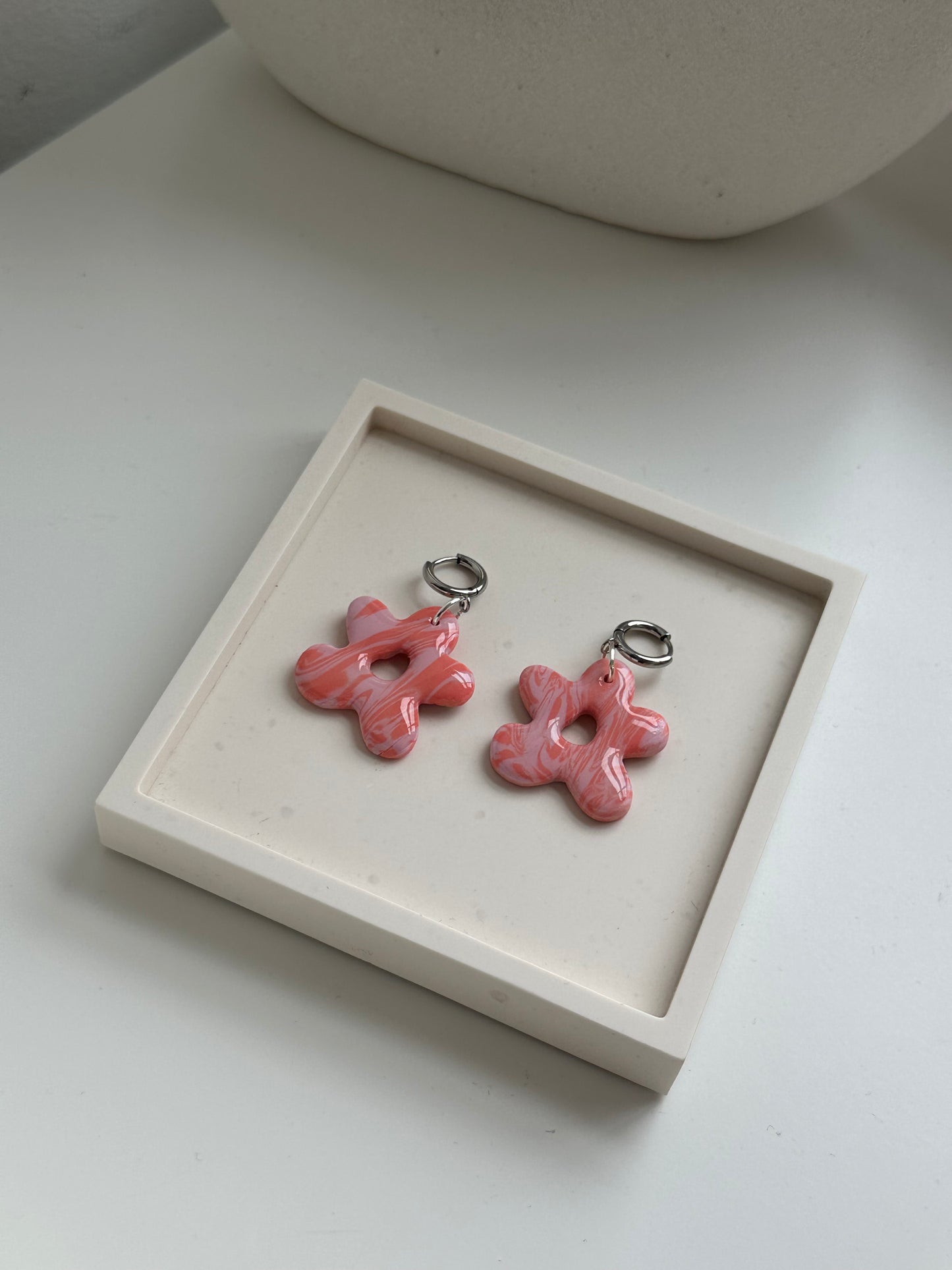 SORBET Groovy Earrings