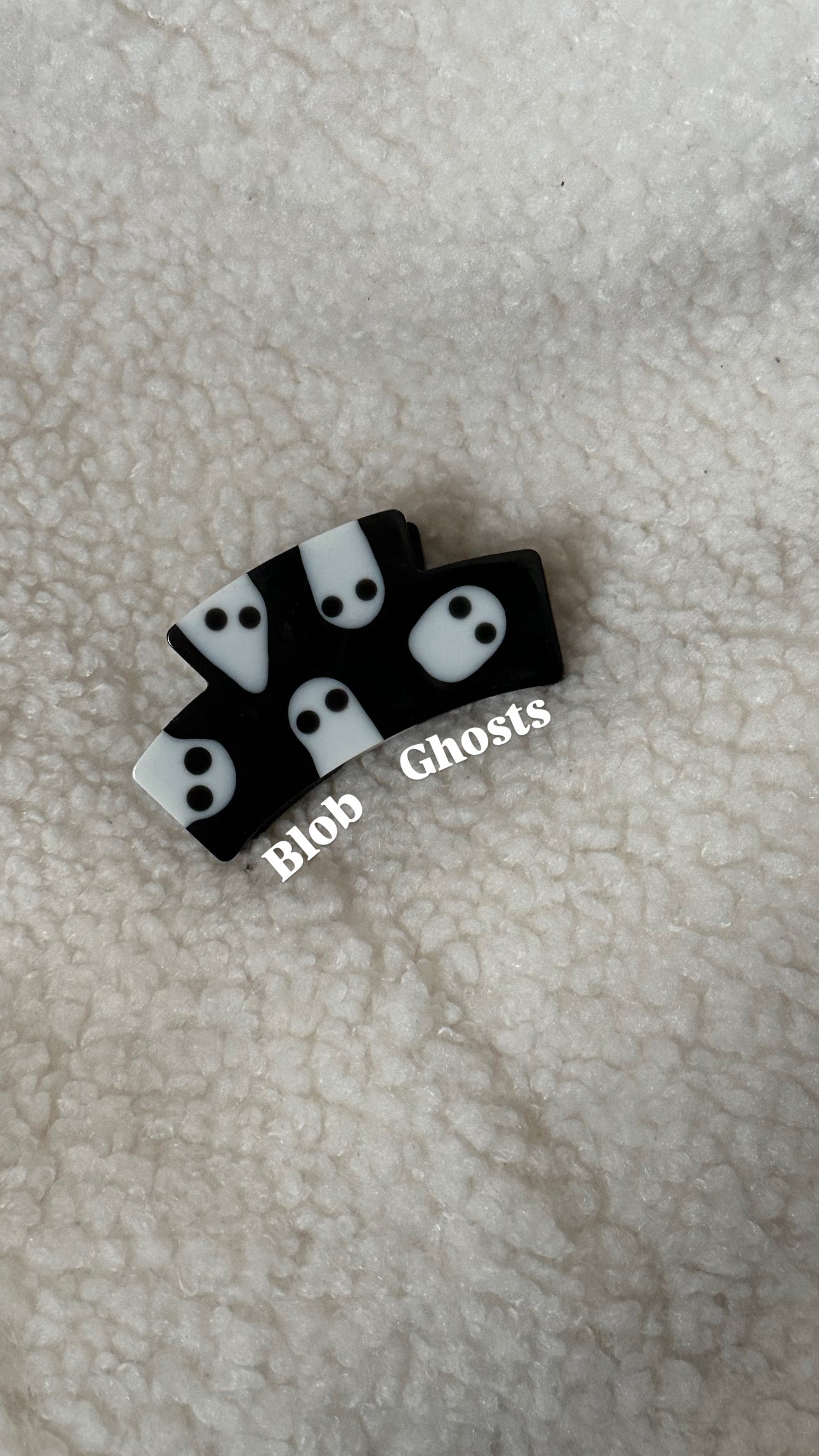 Blob ghost hair claw