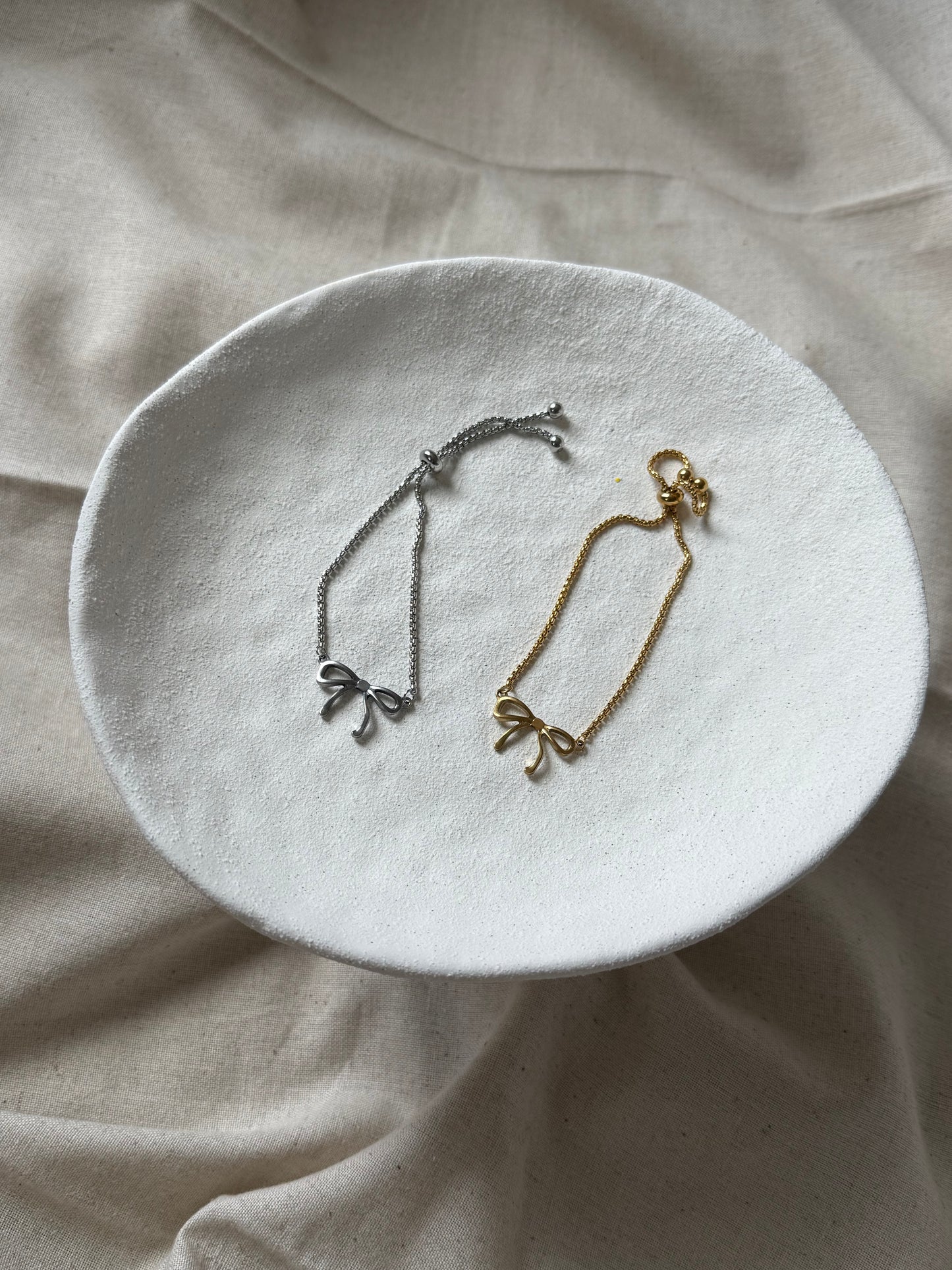 Bow Bracelet