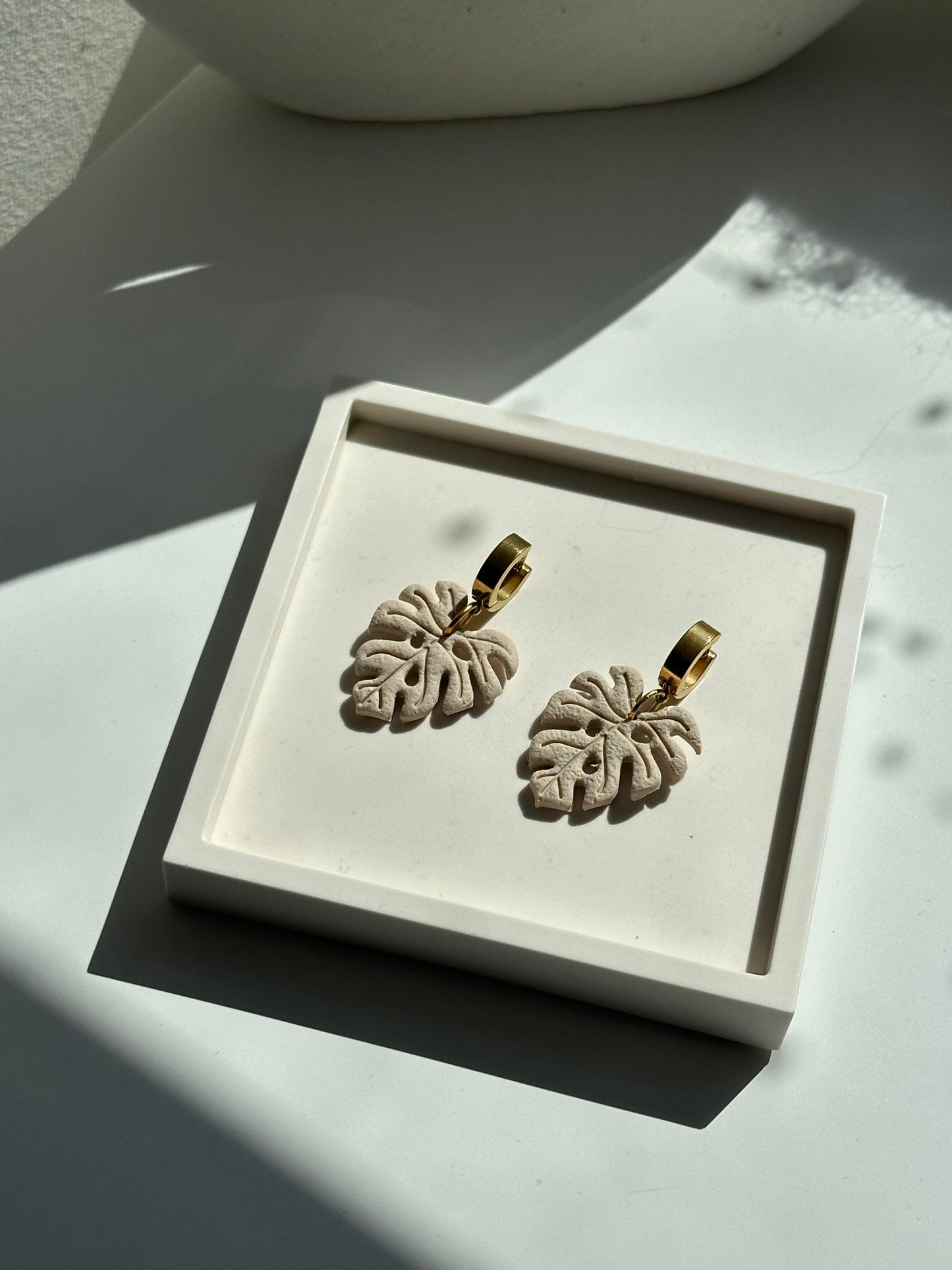 Arid Monstera Earrings